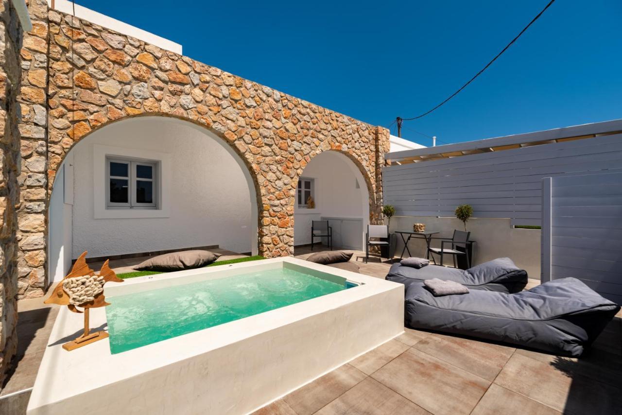 Kasteli Suites Perivolos  Buitenkant foto