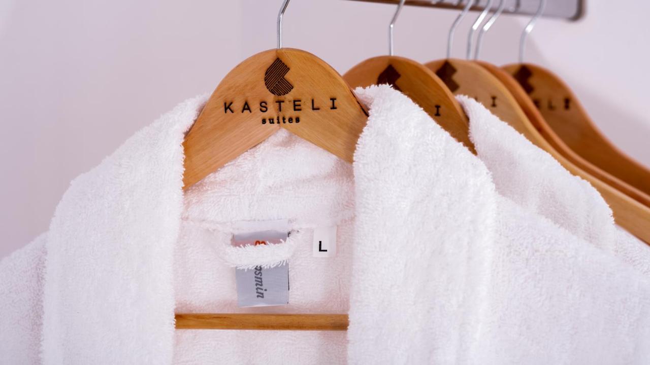 Kasteli Suites Perivolos  Buitenkant foto