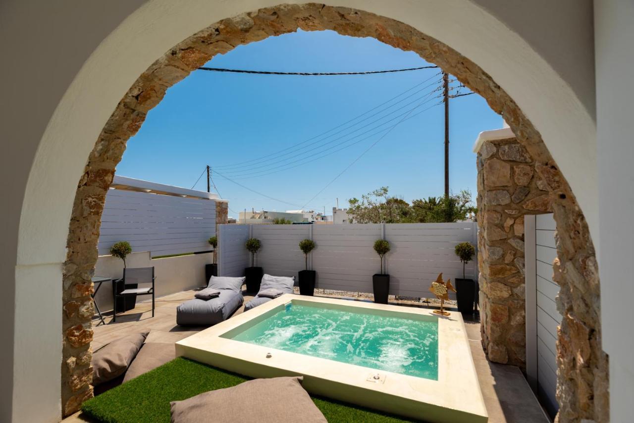 Kasteli Suites Perivolos  Buitenkant foto