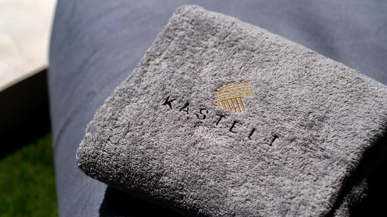 Kasteli Suites Perivolos  Buitenkant foto