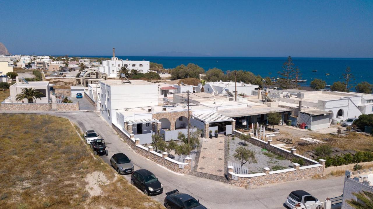 Kasteli Suites Perivolos  Buitenkant foto