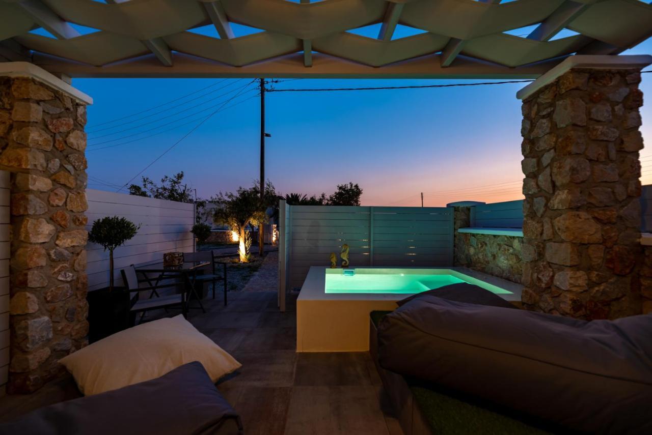 Kasteli Suites Perivolos  Buitenkant foto
