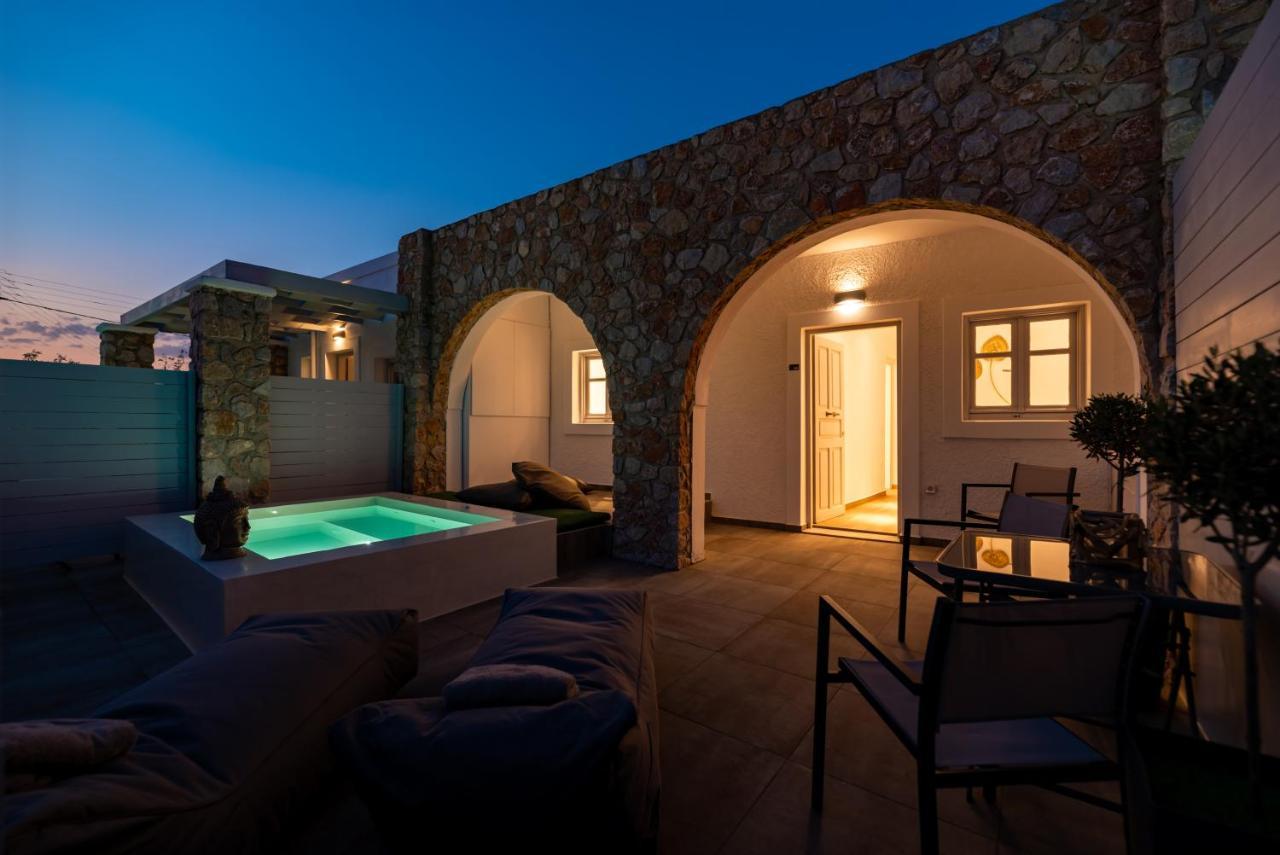 Kasteli Suites Perivolos  Buitenkant foto